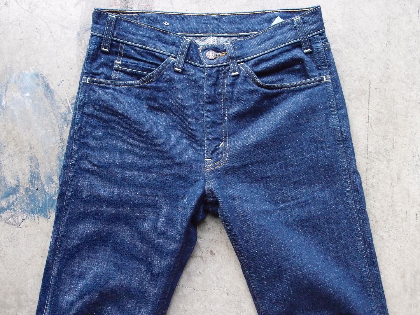 levis 605