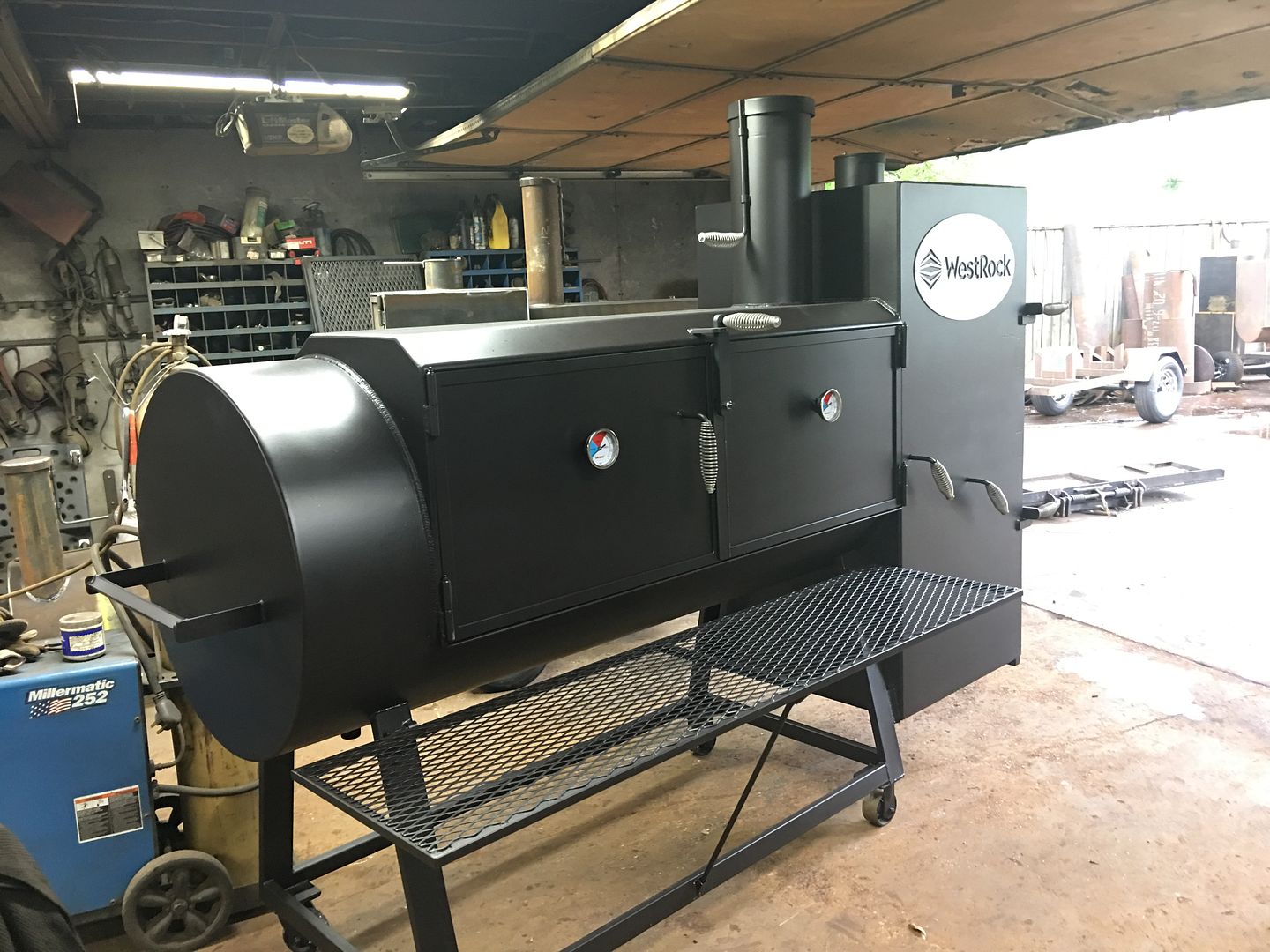 Shirley Fabrication Grill Option For Main Chamber ? The BBQ BRETHREN