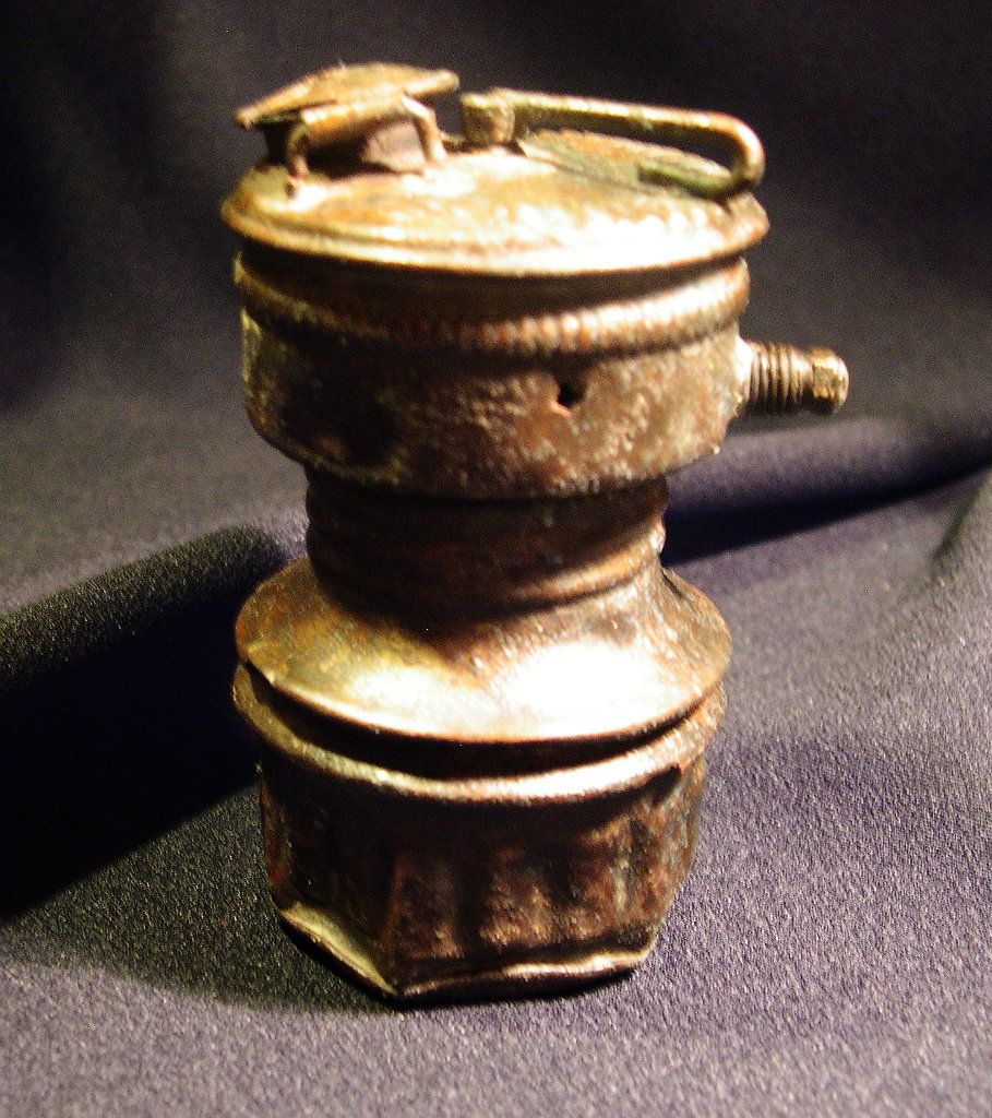 oil-lamp.jpg