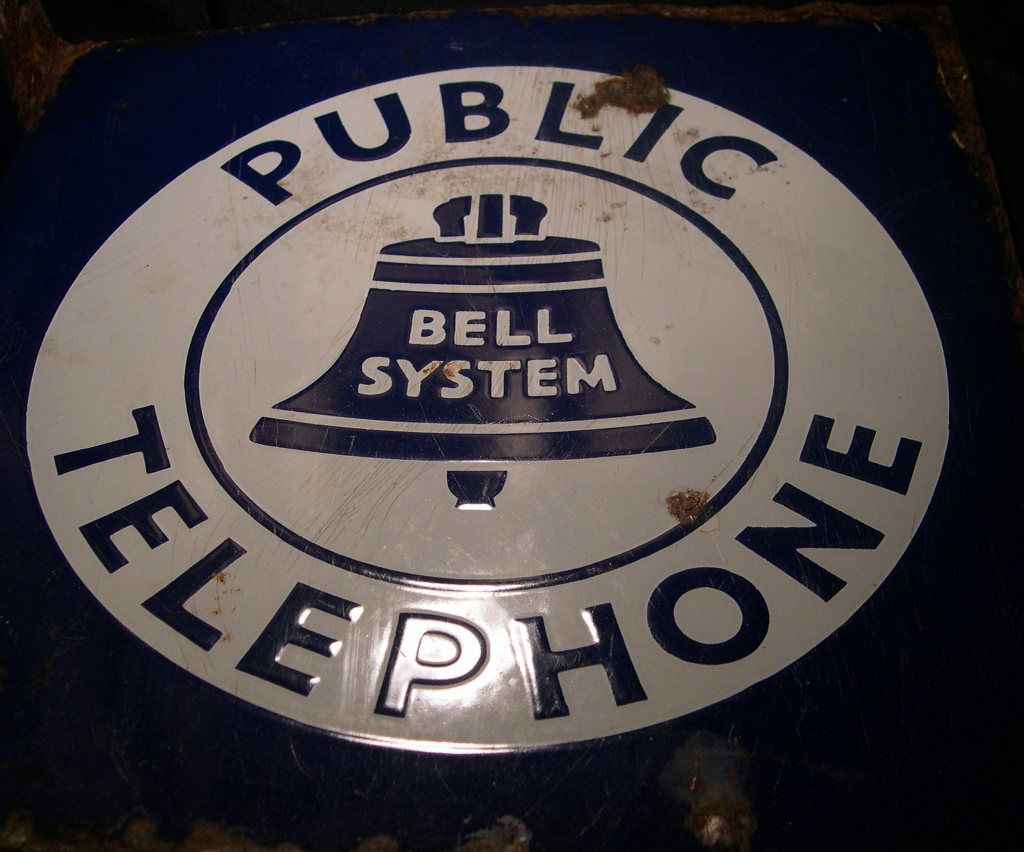 telephone-sign.jpg